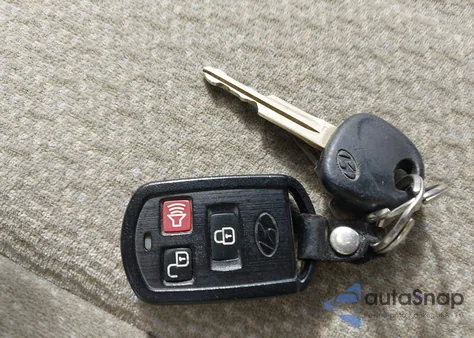 2004 Hyundai Santa Fe z USA, uszkodzony, nr VIN KM8SB12BX4U830339